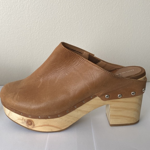 Chelsea and Violet clogs-size 10-Leather Upper-Wooden platform heel - Picture 10 of 11